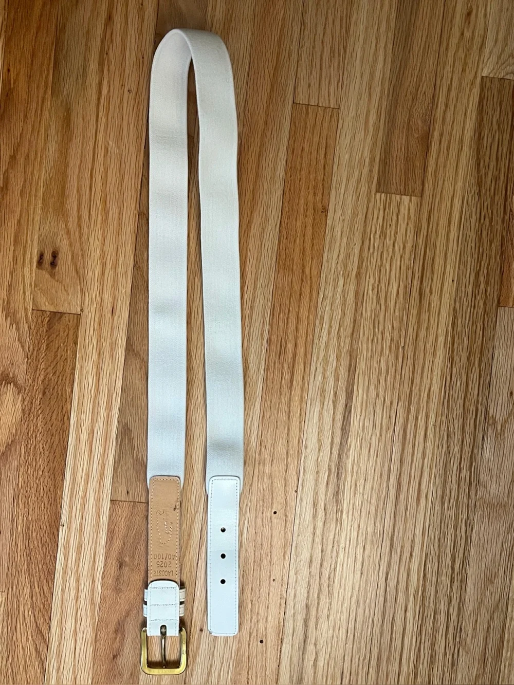 Lacoste White Leather Belt with Embossed Crocodile Detail
